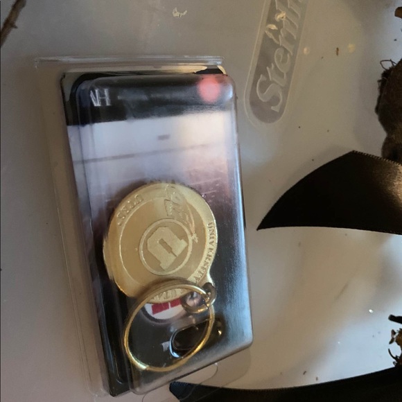 Made-to-Order Mickey-Shaped College Wreath - Picture 4 of 8